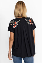 Load image into Gallery viewer, CLARA RAW DETAIL SWING TEE