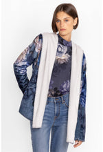 Load image into Gallery viewer, GREY PEONY SHERPA JACKET
