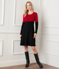 Load image into Gallery viewer, Contrast Scoop Neck Dress
