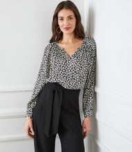 Load image into Gallery viewer, Peasant Top