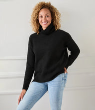 Load image into Gallery viewer, Turtleneck Sweater