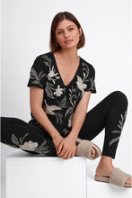 Load image into Gallery viewer, FRANKIE EVERYDAY TEE - BLACK