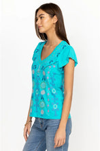 Load image into Gallery viewer, ORIEL FLUTTER SLEEVE TEE