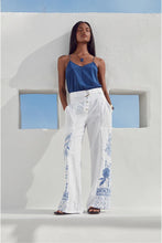 Load image into Gallery viewer, LYRA BELTED WIDE LEG PANT
