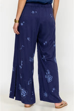 Load image into Gallery viewer, BIJOU HIGH SLIT PANT