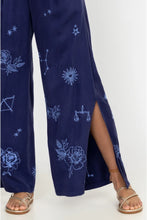 Load image into Gallery viewer, BIJOU HIGH SLIT PANT