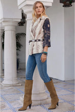 Load image into Gallery viewer, MAMBA FAUX FUR VEST
