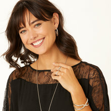 Load image into Gallery viewer, Meridian Swing Pave Band Ring
