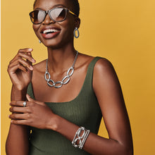 Load image into Gallery viewer, Meridian Lumens Bracelet
