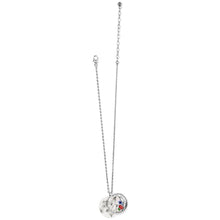 Load image into Gallery viewer, Blossom Hill Butterfly Shell Necklace
