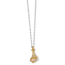 Load image into Gallery viewer, Lightning Whelk Shell Necklace

