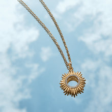 Load image into Gallery viewer, Solara Petite Necklace
