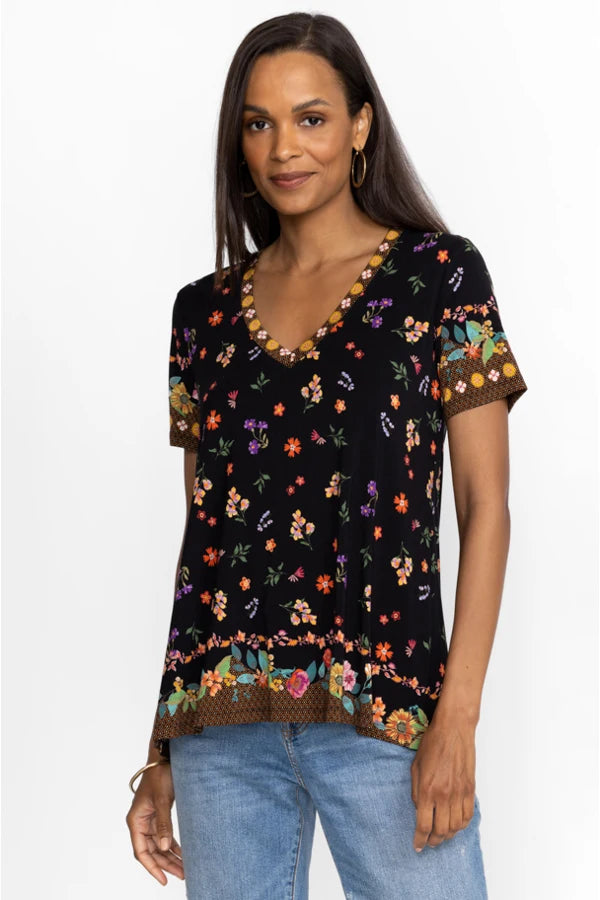 NANI FAVORITE SHORT SLEEVE V-NECK SWING TEE