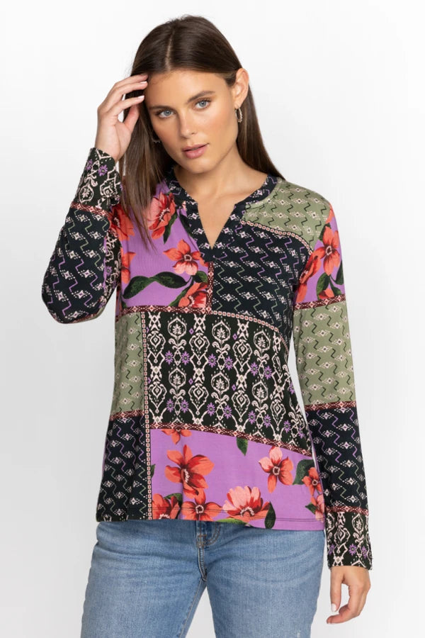 ZANDA SPLIT NECK TOP