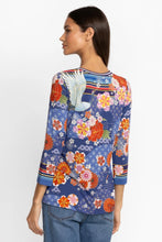 Load image into Gallery viewer, PAJARO FAVORITE 3/4 SLEEVE V-NECK TEE
