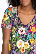 Load image into Gallery viewer, CISCO FAVORITE S/S V-NECK SWING TEE
